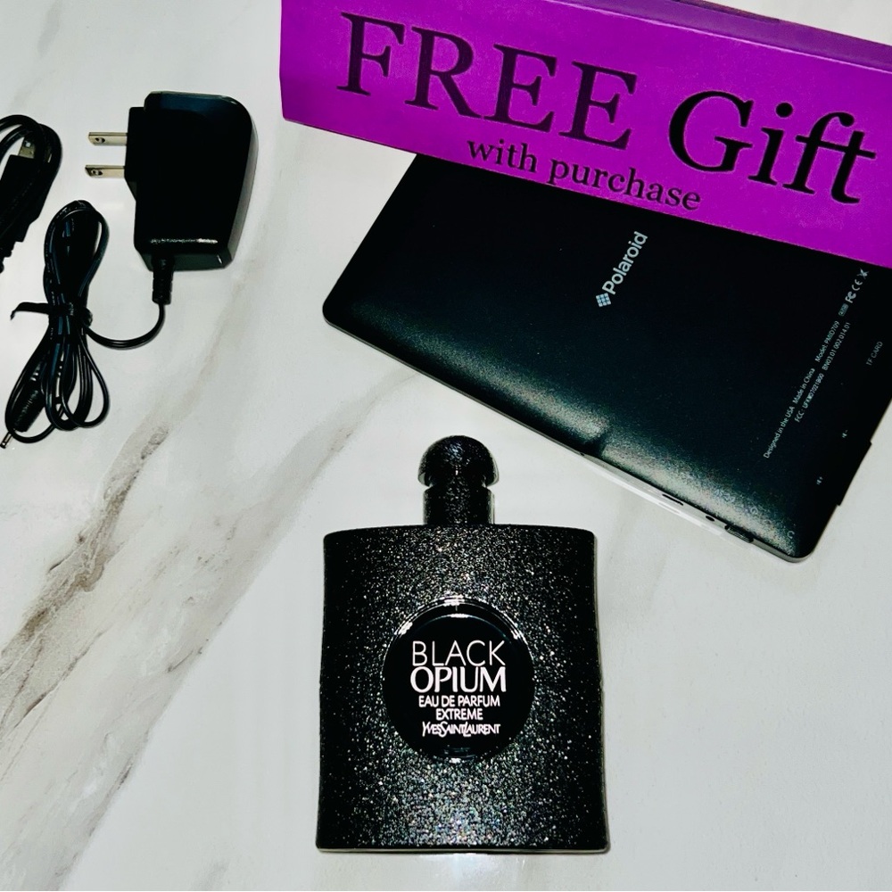 YvesSaintLaurent Black Opium Eau De Parfum Extreme full size 3oz